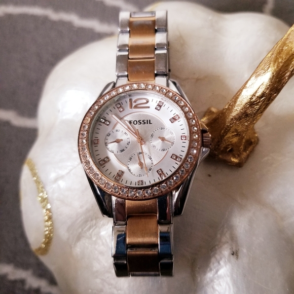 Ladies Fossil Riley Two Tone Crystal Accented Multi-function Watch - Picture 4 of 11